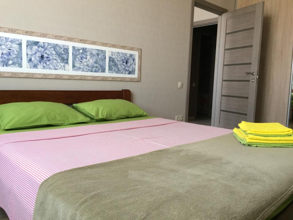 Arkhitektorska Apartment Odessa Esterno foto